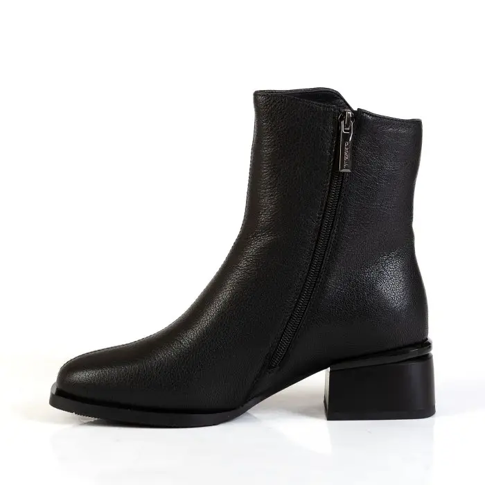 Ботинки женские CardicIana 185659 черный