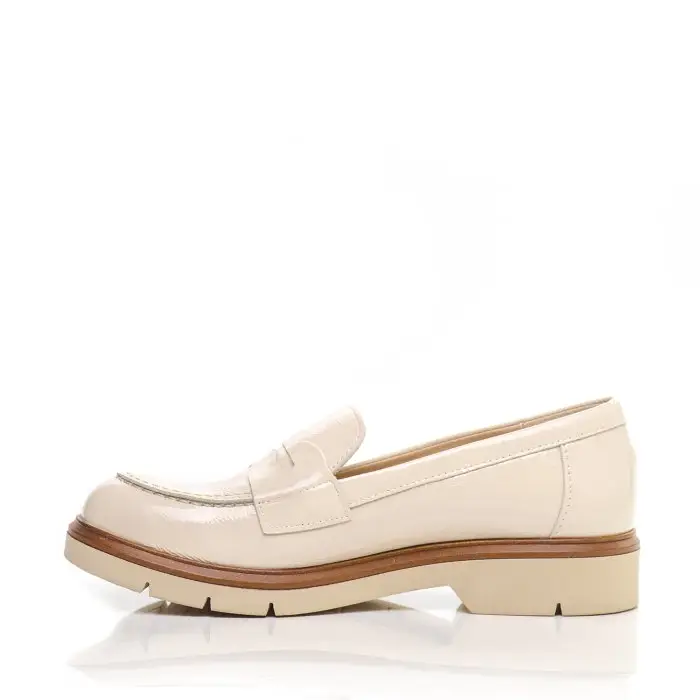Лоферы женские PITILLOS 187968 бежевый