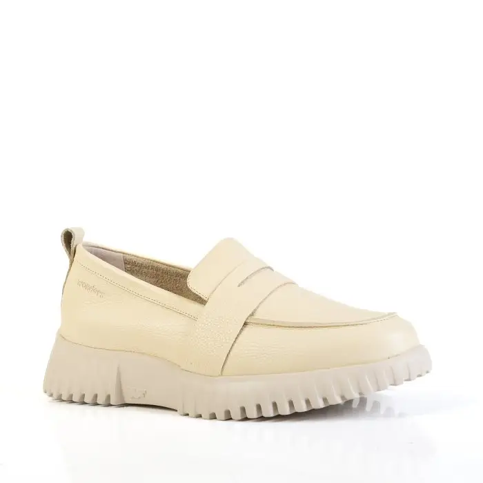 Лоферы женские Wonders 188276 бежевый