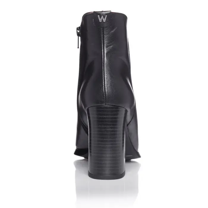 Ботинки женские Wonders 184011 черный