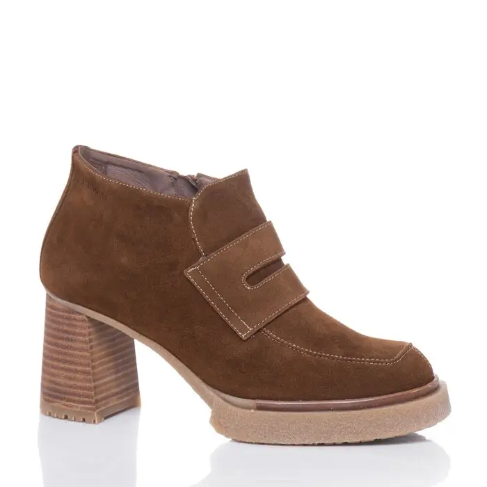 Лоферы женские Wonders 183387 коричневый