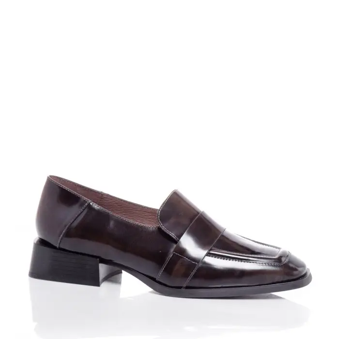 Лоферы женские Wonders 183411 бежевый