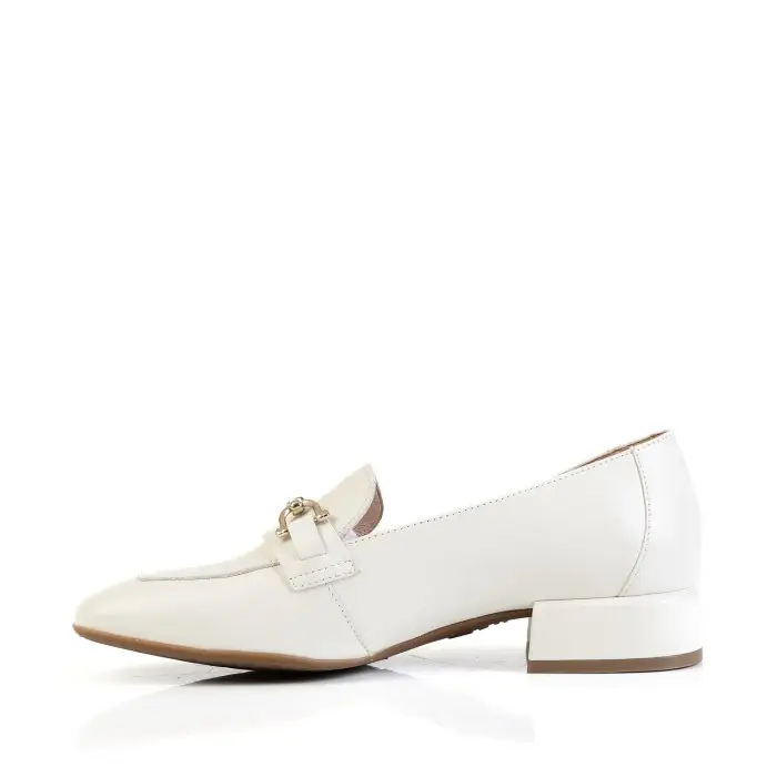 Лоферы женские Wonders 187965 белый