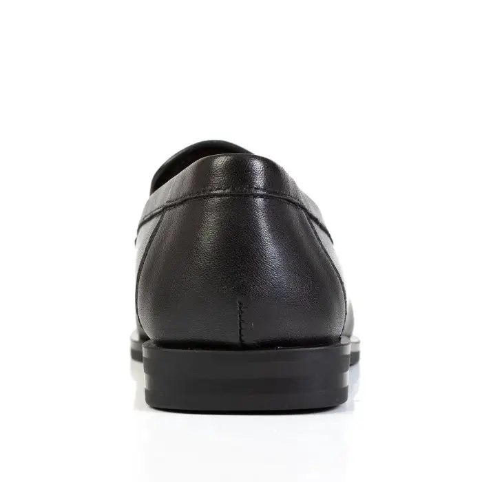 Лоферы женские MADIA MARA 186951 черный