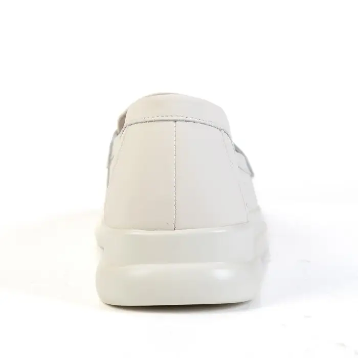 Лоферы женские Pirochi 187452 белый