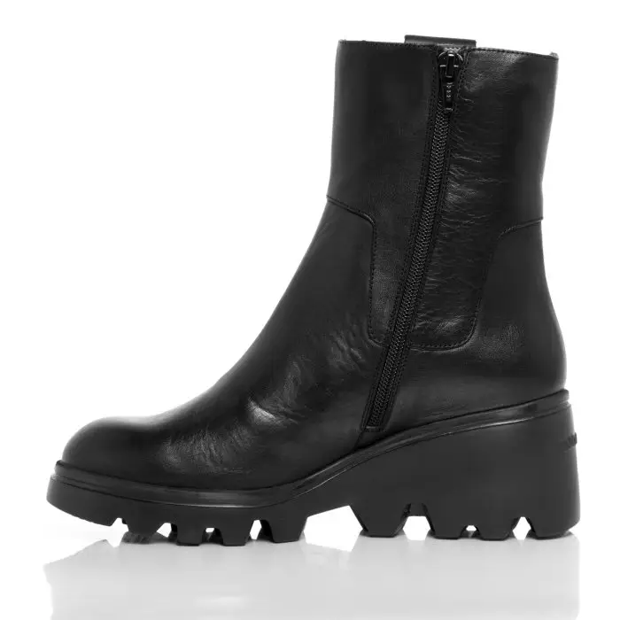 Полусапоги женские Wonders 183963 черный