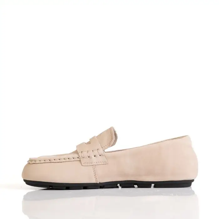 Лоферы женские MADIA MARA 187218 бежевый