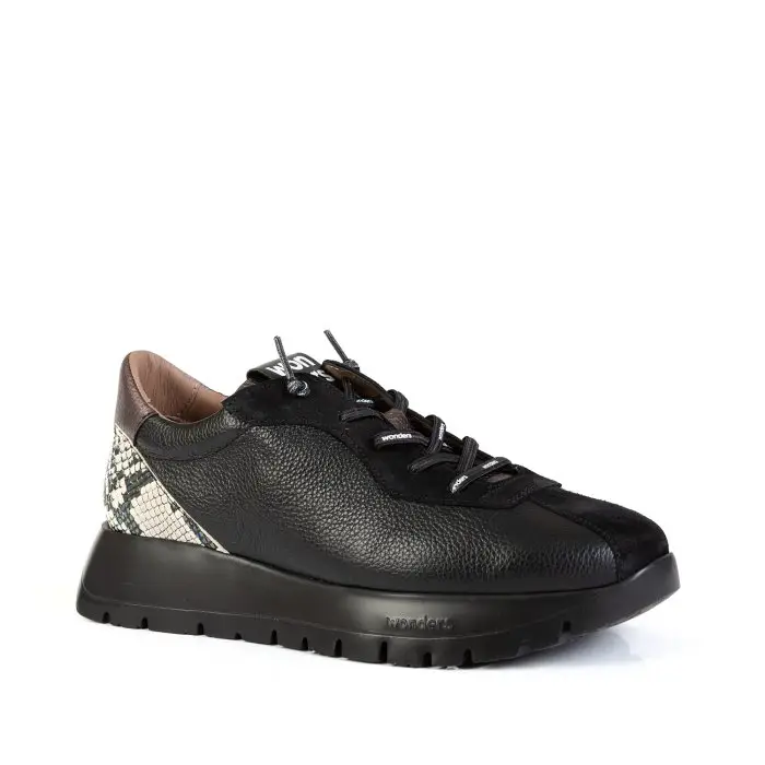 Кроссовки женские Wonders 185743 черный