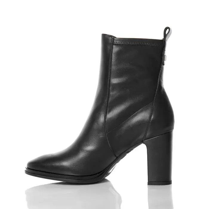 Полусапоги женские Wonders 183476 черный