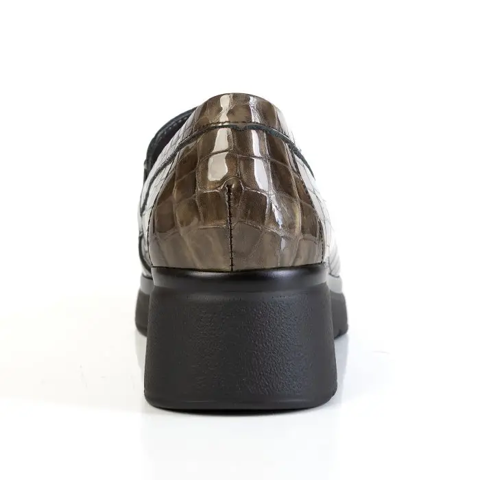 Лоферы женские PITILLOS 186283 зеленый