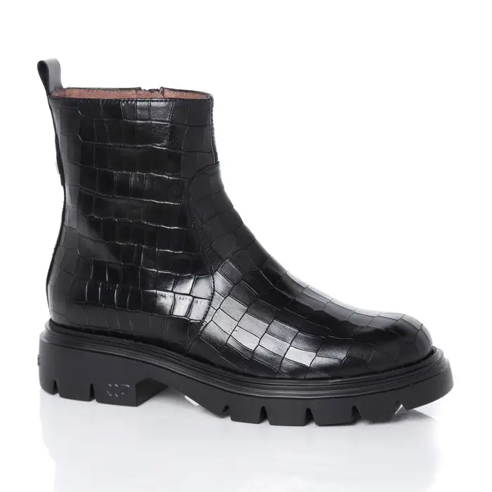 Полусапоги женские Wonders 183709 черный