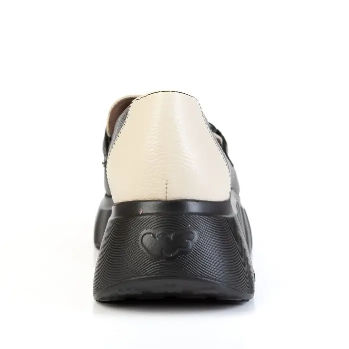 Лоферы женские Wonders 186217 черный