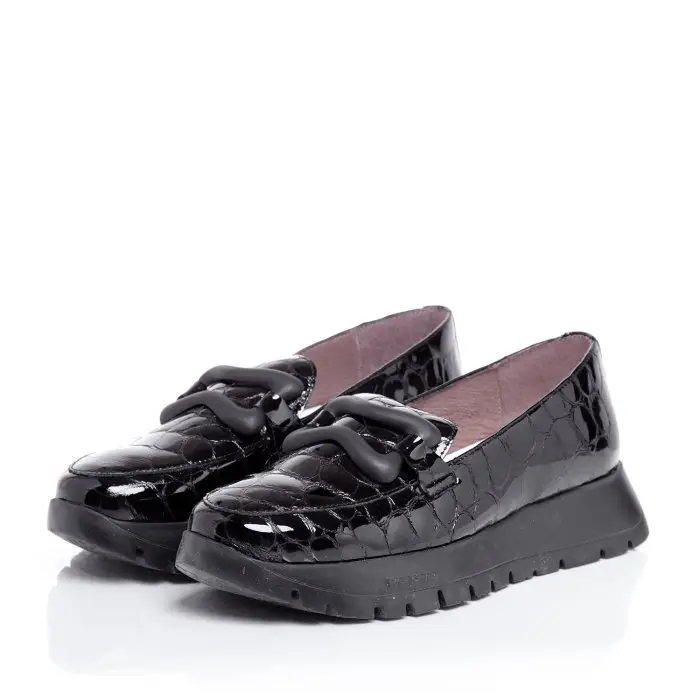 Лоферы женские Wonders 183396 черный