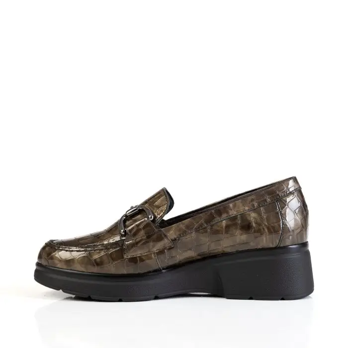 Лоферы женские PITILLOS 186283 зеленый