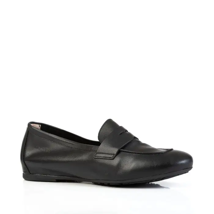 Лоферы женские Wonders 186888 черный