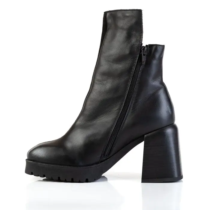 Ботинки женские Papucei 184791 черный