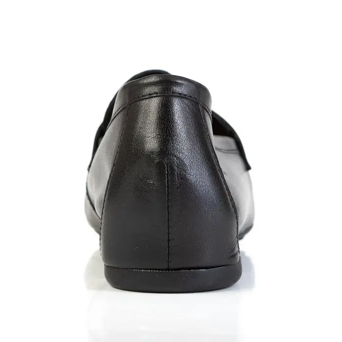 Лоферы женские Wonders 186888 черный