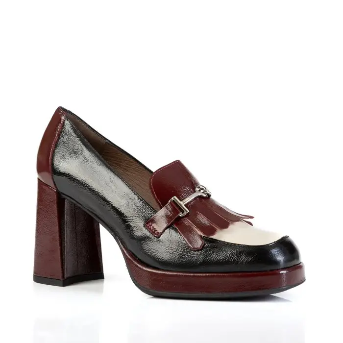 Лоферы женские Wonders 186230 черный