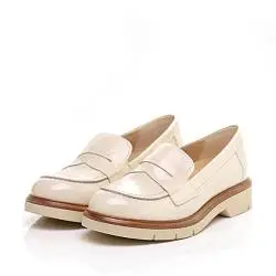 Лоферы женские PITILLOS 187968 бежевый