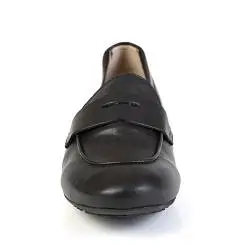 Лоферы женские Wonders 186888 черный