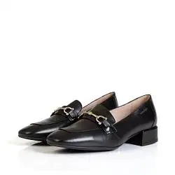 Лоферы женские Wonders 187150 черный