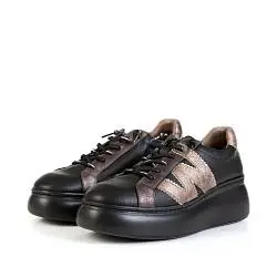 Кроссовки женские Wonders 185739 черный