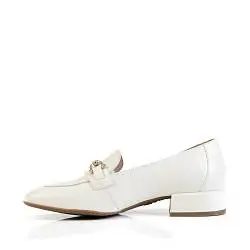Лоферы женские Wonders 187965 белый