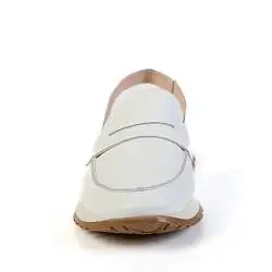 Лоферы женские Wonders 188309 белый