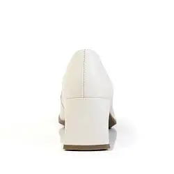 Лоферы женские Wonders 187910 белый