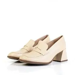 Лоферы женские Wonders 187933 бежевый