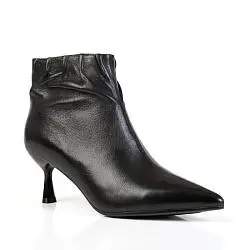 Ботинки женские MADIA MARA 186974 черный