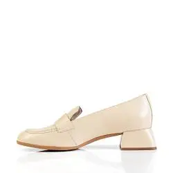 Лоферы женские Wonders 187903 бежевый