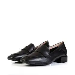 Лоферы женские Wonders 188336 черный