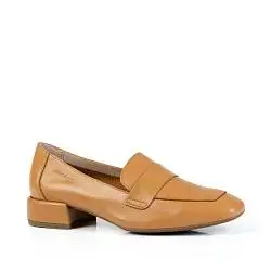 Лоферы женские Wonders 188335 бежевый